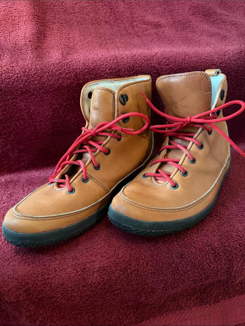 L.L. Bean Men's Tan Leather High-Top Boots with Red Laces